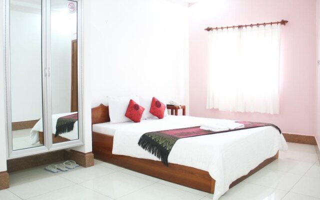 Phnom Penh River View Hotel