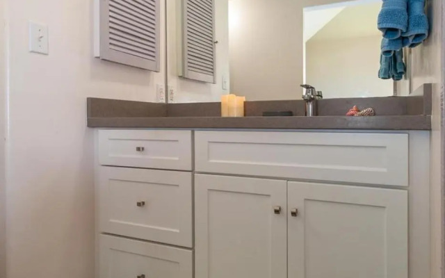 Sealodge E6 2 Bedroom Condo