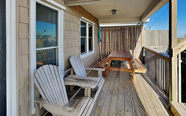 Bungalow by the Sea by Topsail Realty
