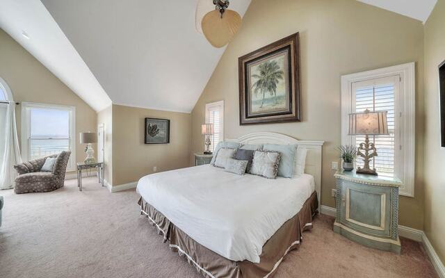 Emerald Belle by Five Star Properties