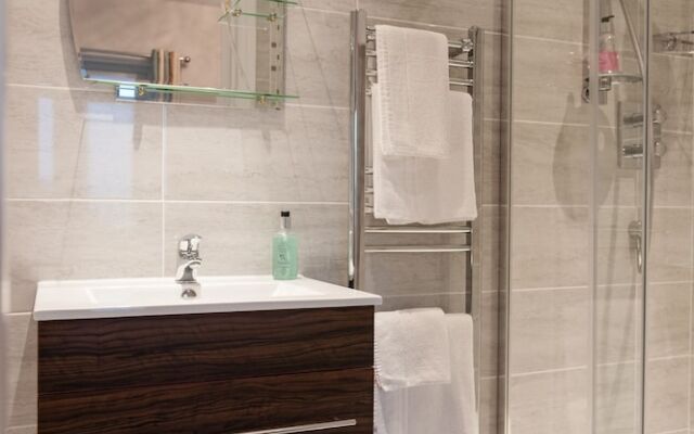 The Sun Bay Hotel & Restaurant