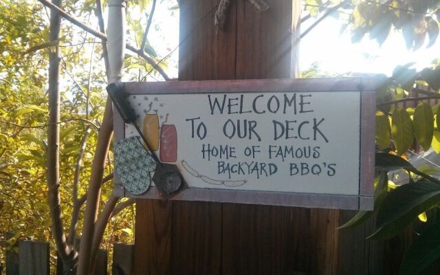 Signature's 21 Guest Apartments