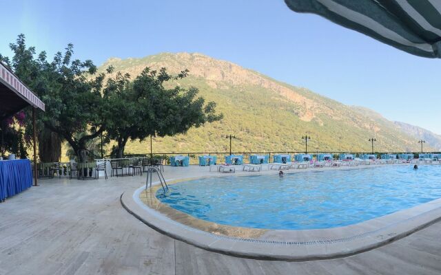 Aygul Hotel