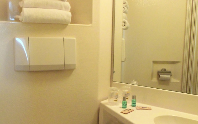 Kyriad Direct Agen-Castelculier