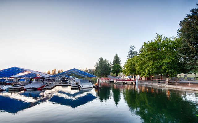 Red Lion Hotel Templin's on the River