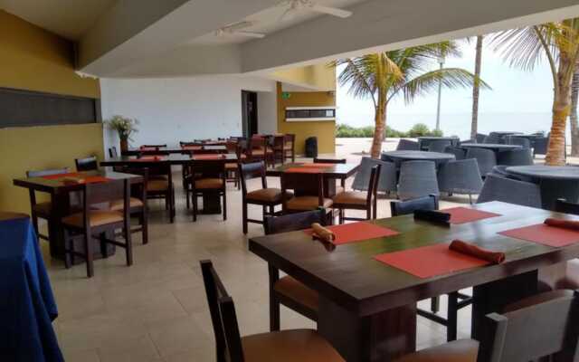 GHL Relax Hotel Makana Resort