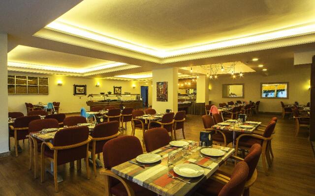 Sun Bay Park Hotel