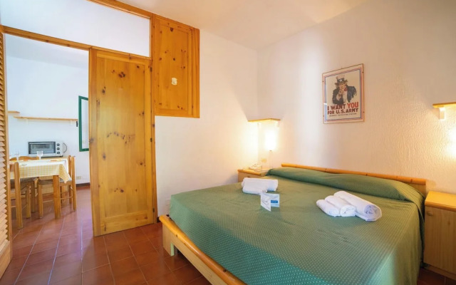 Alba Apartment With Pool and Sea