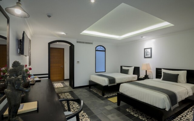 The Cyclo Residence Suite
