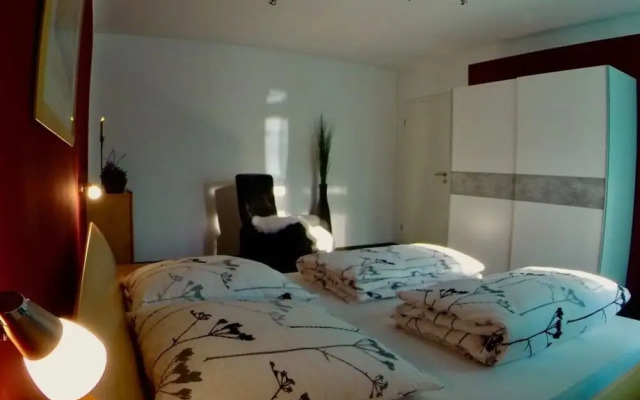 Holiday Apartment Erlebnisrhoen