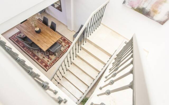 Sand Dunes Waterfront Penthouse