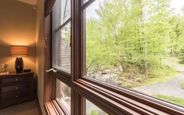 Étoile du Matin by Tremblant Sunstar
