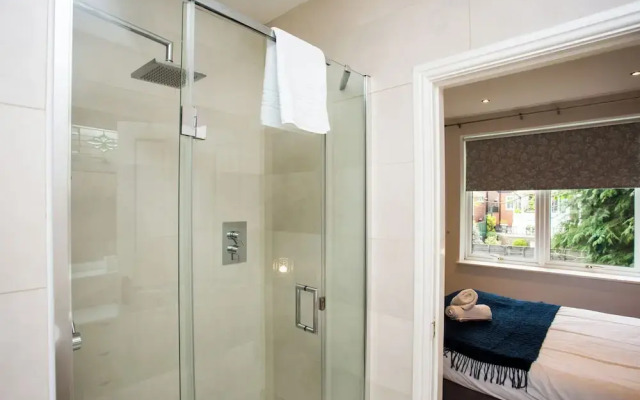 Spacious 5 Bed House Newcastle Gateshead
