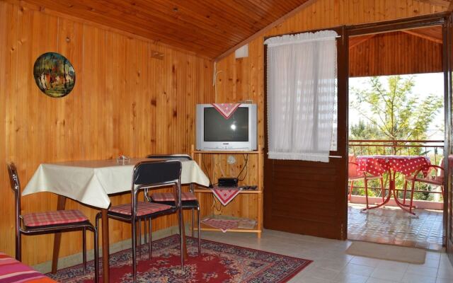 Apartments Savarin 550