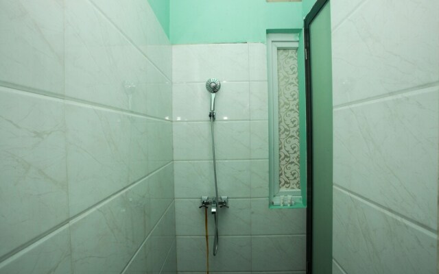 Sentosa Jaya Guest House by OYO Rooms
