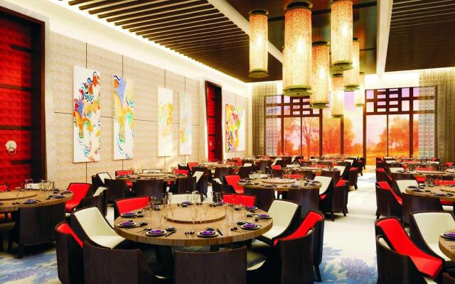 Hilton Linzhi Resort