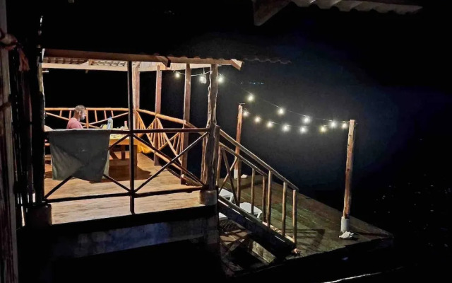 San Blas Private Over-the-Water Cabin