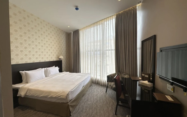 Lotus Hotel