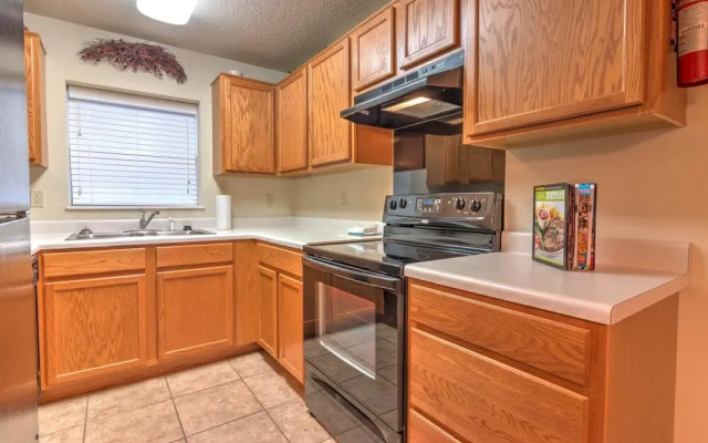 Cedar Lodge 703