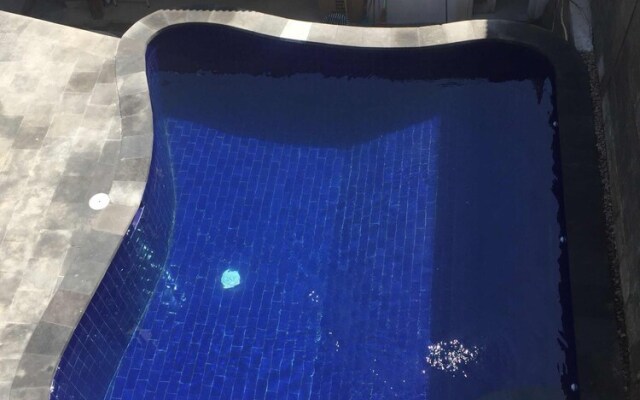 D'Reborn Guest House