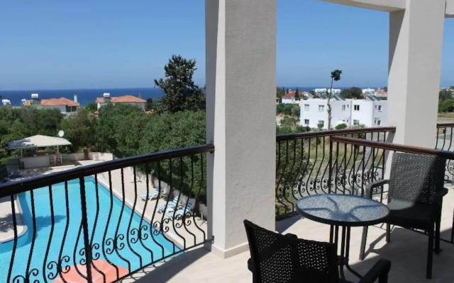 The Prince Inn Hotel & Villas