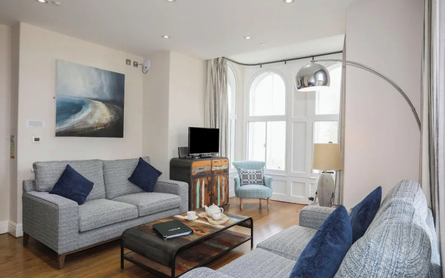 Harlech Apartments - Branwen