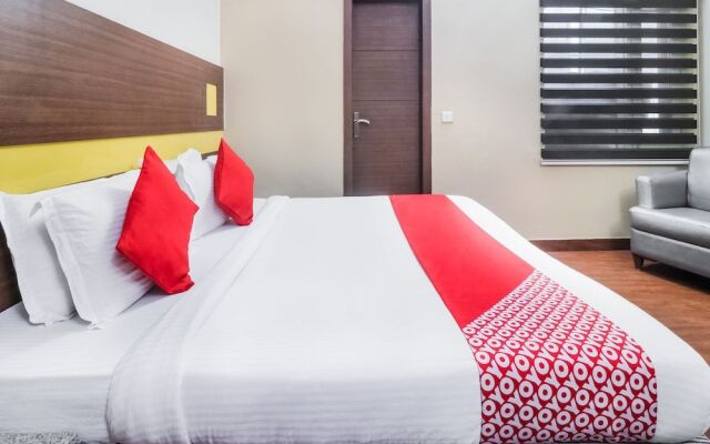 OYO 23254 Hotel Aqua