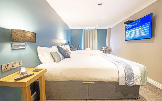 Dolphin Rooms
