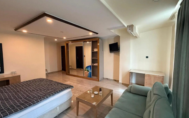 Airport Hotel - фото 3