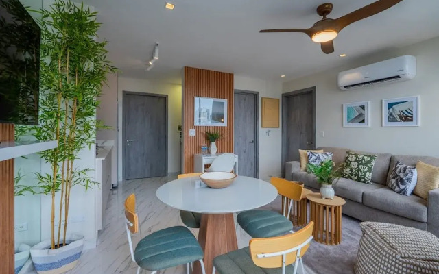 w Majestic 1BR w Beautiful View in Calle 50