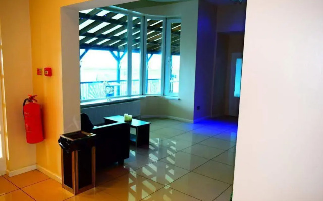 The New Oceans Hotel