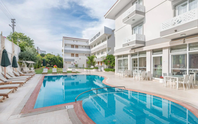 Ege Tulip Hotel