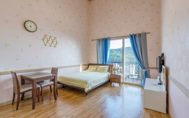 Daebudo Grand Blue Pension