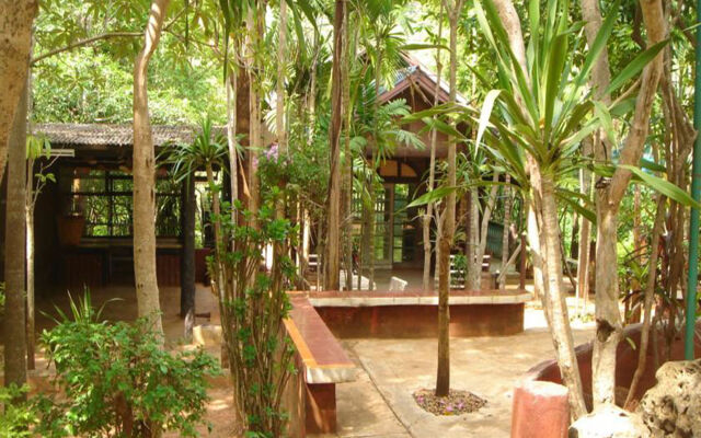 Sam's Jungle Guesthouse