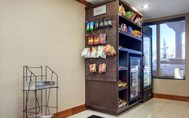 Comfort Inn & Suites Norman near University