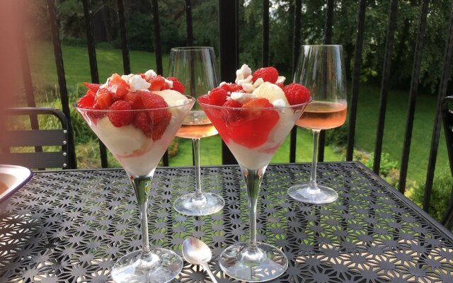 Otley Chevin B&B With Dining
