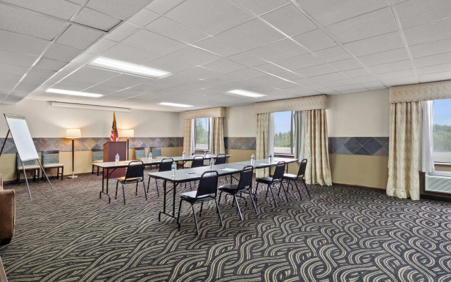 Comfort Inn Metro Airport