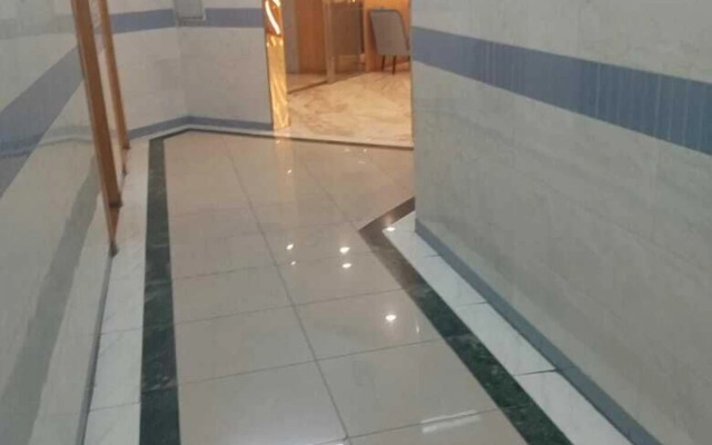 Al-Muteb Suites Khreis