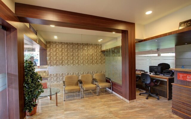 OYO 22528 Hotel Travel Inn