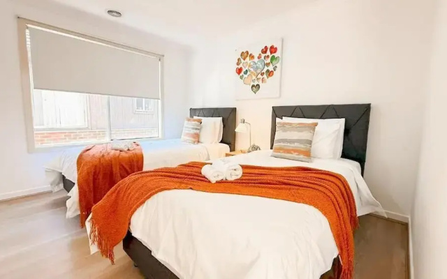 StayAU Family Haven Pet-Friendly