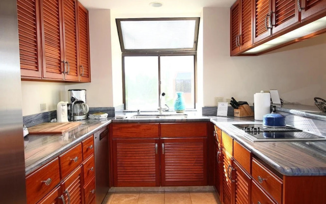 Mauna Lani Terrace Condominium