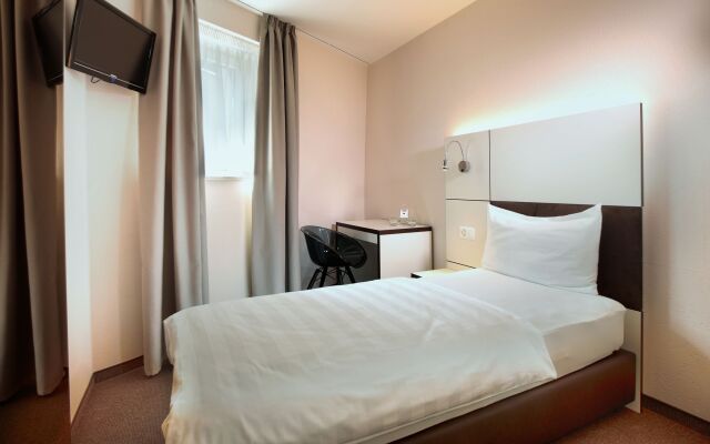 b_smart motel Basel