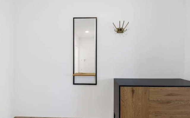 Maria Blick Lake View Apartments