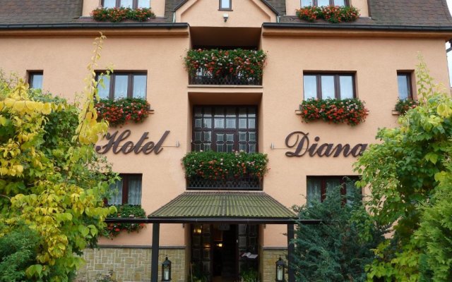 Hotel Diana u Kucharu