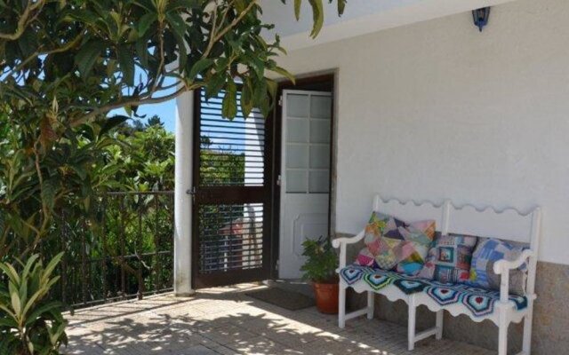 House With 2 Bedrooms in Carvoeira, With Wonderful Mountain View, Encl