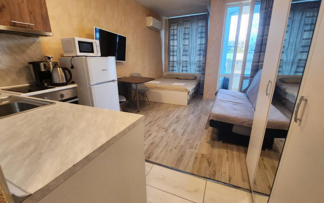 Colonel apartment 844