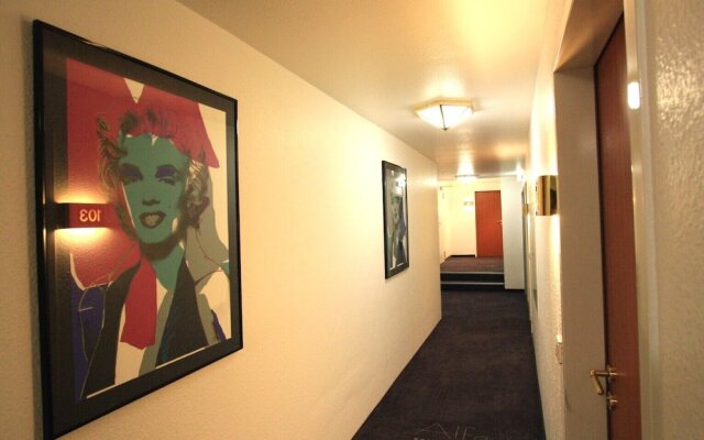 Alfa Hotel