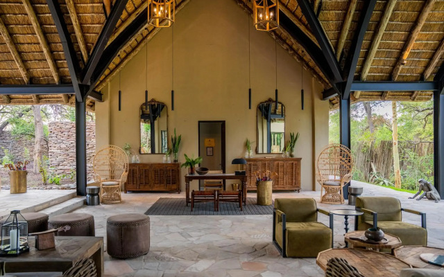 Thornybush Game Lodge