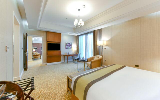 Best Plaza Hotel West Bay