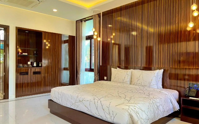 Carmelina Beach Resort